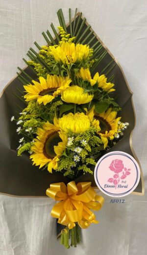 Bouquet girasoles y chirosas