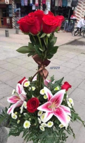 Arreglo floral rosa D&G