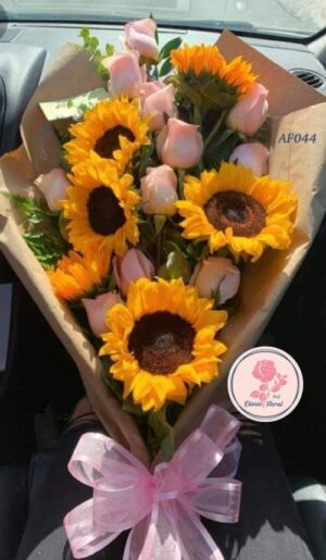 Bouquet rosas y girasoles