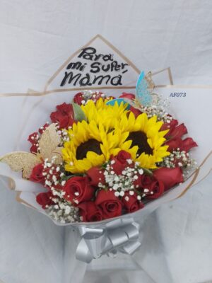 Bouquet girasoles, rosas y mariposas