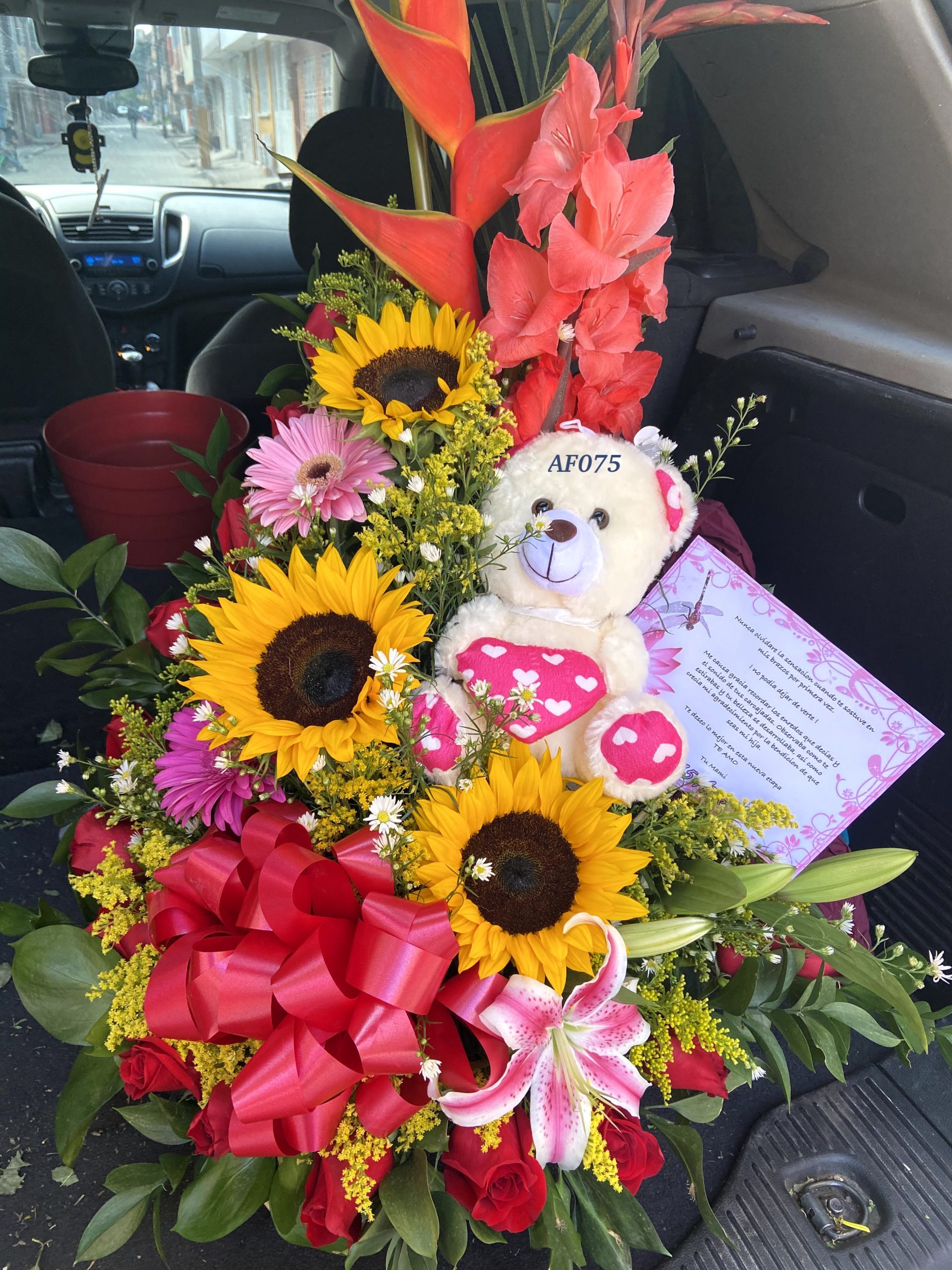 Arreglo explosion de colores1