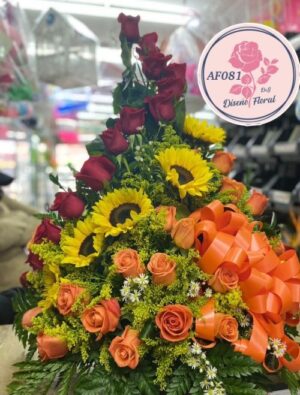 Arreglo floral radiante combinacion