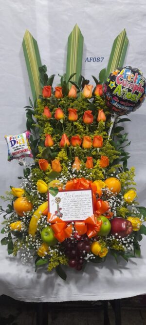 Esplendor floral con frutas