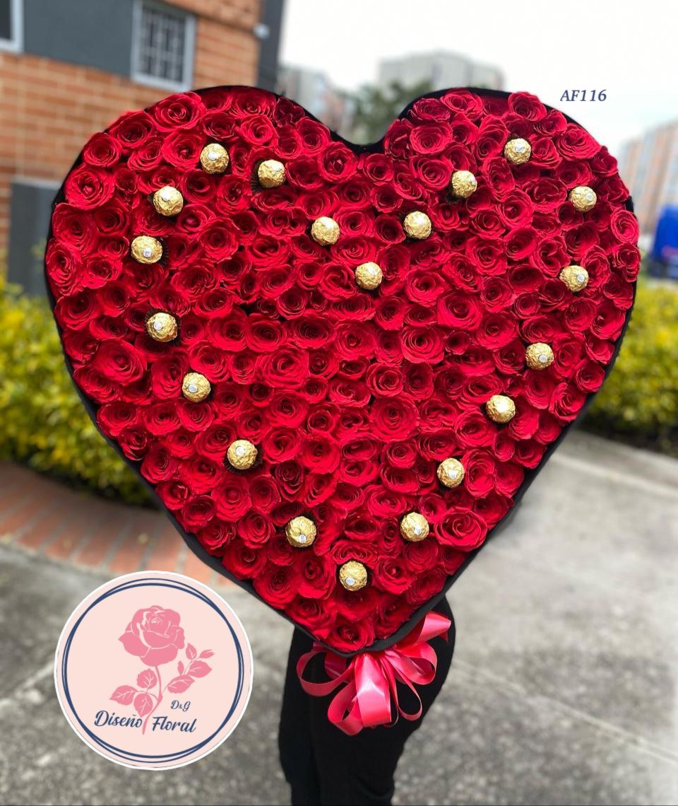 Caja de lujo por 200 rosas y chocolates