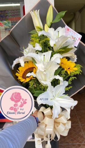 Bouquet tipo Reina Lirios y Girasol