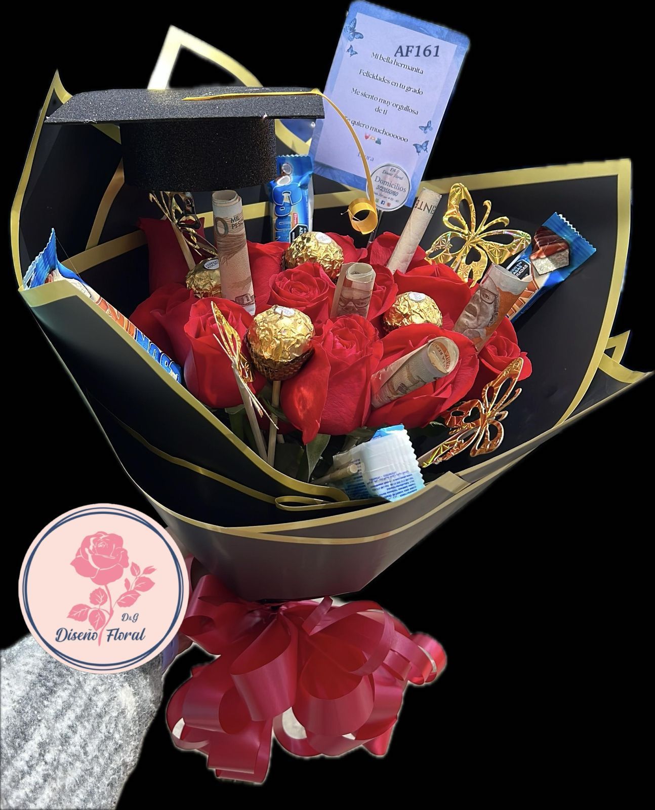 Bouquet graduante rosas, chocolates y mariposas