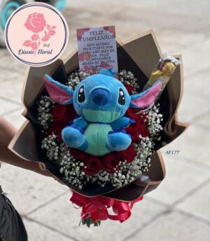 Bouquet Rosas, stitch y chocolates en papel coreano