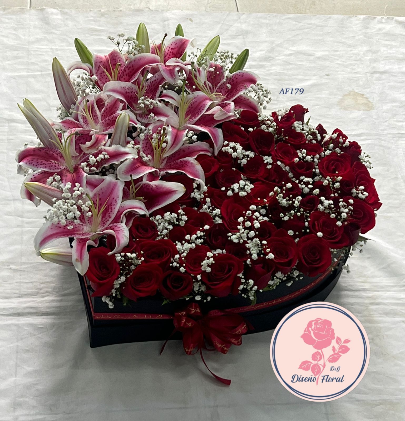 Caja Gigante rosas y lirios